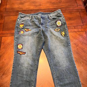 Her Universe Captain Marvel Patchwork Boyfriend Jean, Size 22